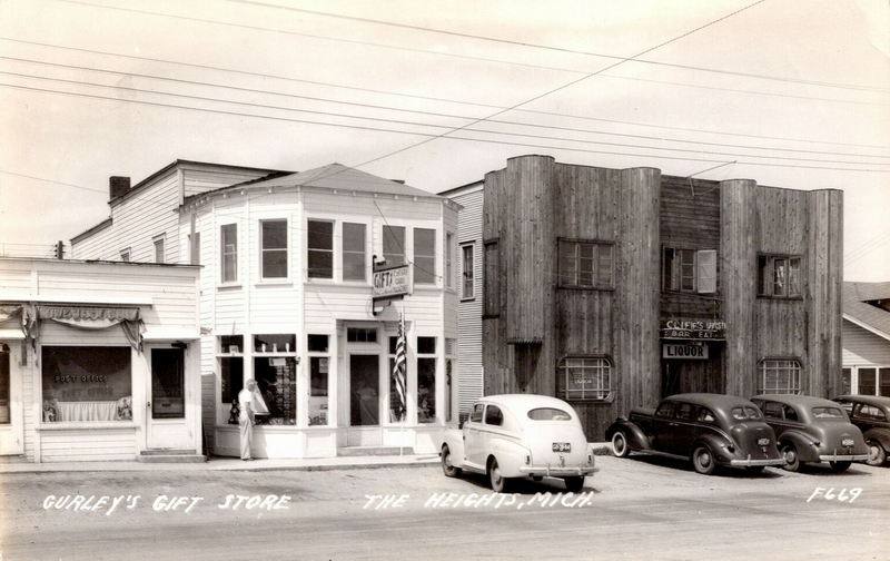 Cliffs Hotel (Heights Inn) - Vintage Photo